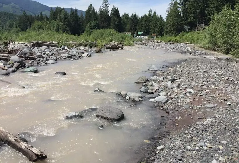 63mbr   Hot Tub   Bbq   Pets Ok   Wifi   Sleeps 6