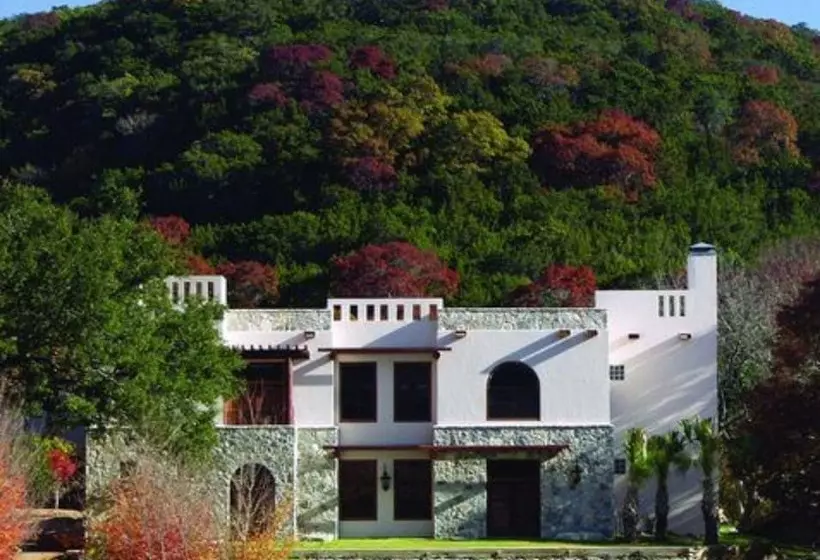 Aamiaismajoitus (B&B) Escondida Resort & Spa