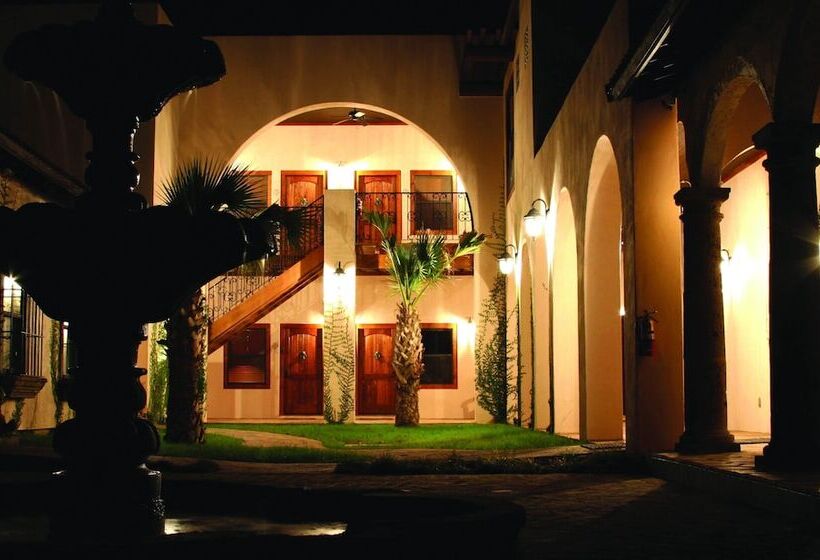 مبيت وإفطار Escondida Resort & Spa