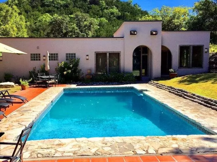 Aamiaismajoitus (B&B) Escondida Resort & Spa