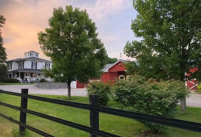 Aamiaismajoitus (B&B) Letchworth Farm Guesthouses