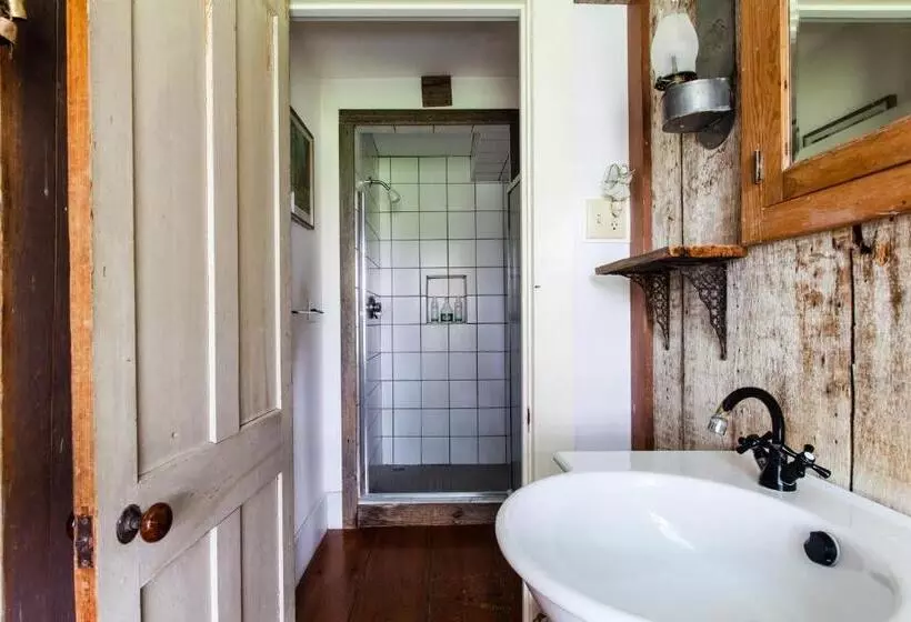 Aamiaismajoitus (B&B) Whitford House And Twin View Barn