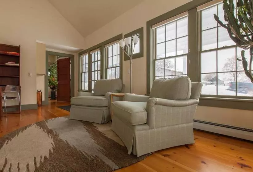 Aamiaismajoitus (B&B) Whitford House And Twin View Barn