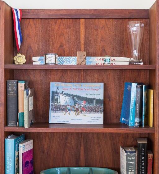 Bed and Breakfast Whitford House And Twin View Barn