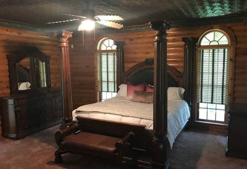 فندق Beachwoods Villa