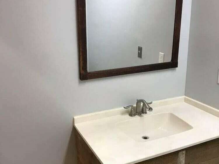 فندق Beachwoods Villa