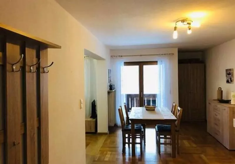 ホテル Ferienwohnungen Bachblick