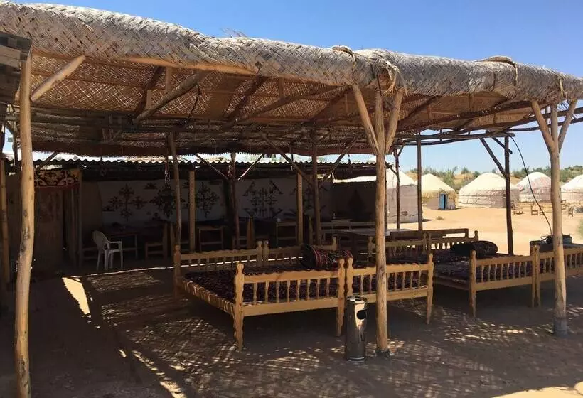 ホテル Yurt Camp Aidar