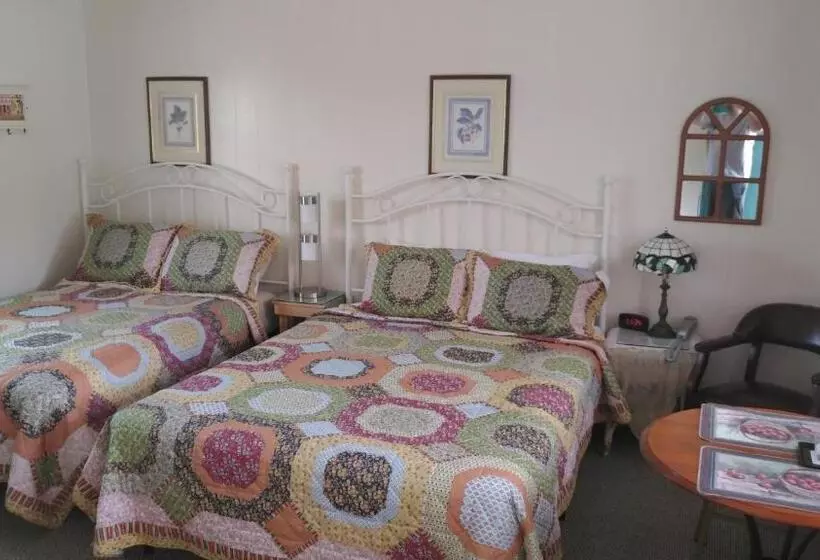 Motelli Midway Lodging