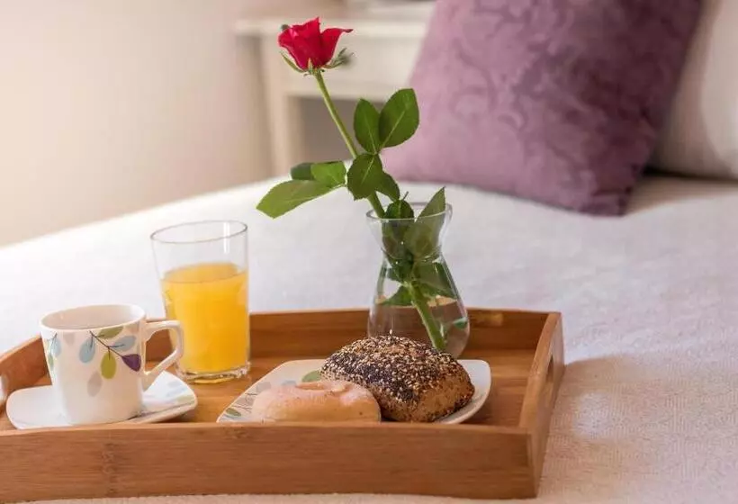 Majatalo Apartments Micika