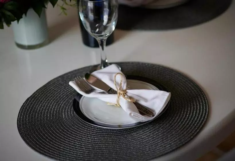 Majatalo Apartments Micika