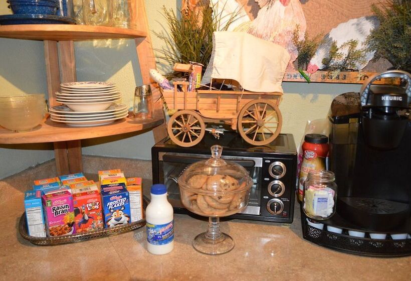 Panzió Covered Wagon B&b Guesthouse