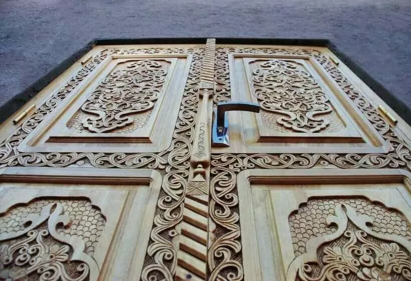 ペンション Sayyah Khiva House