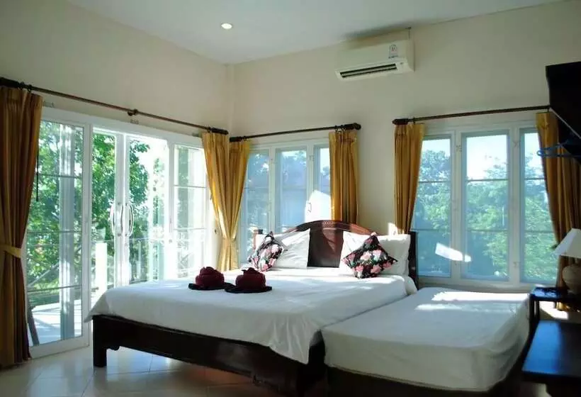Phutarafah Resort
