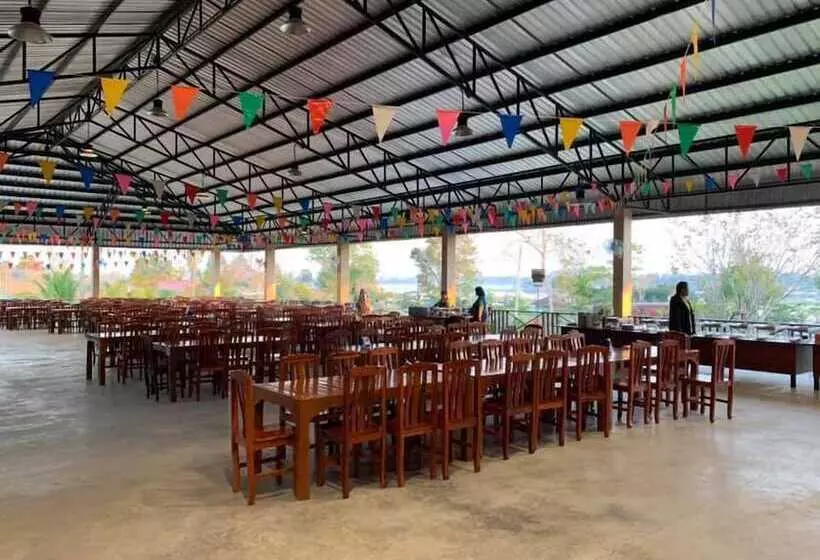 Phutarafah Resort