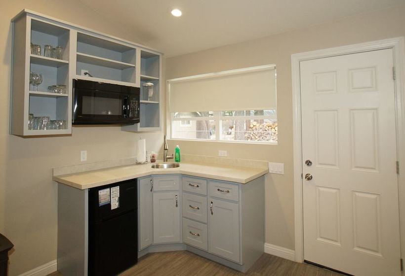 Big Bear 4 Seasons Three