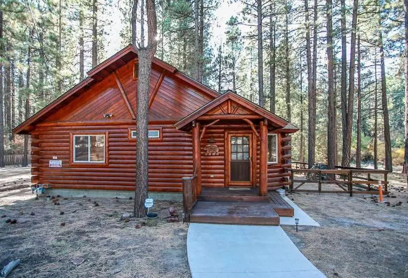 Catalina Creekside Cabin