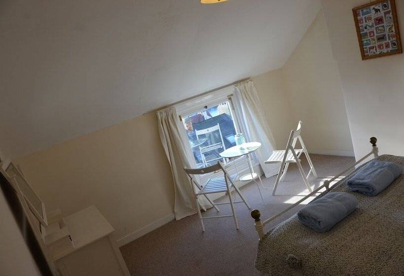 Harbour View Cottage