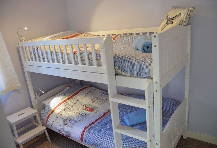 Harbour View Cottage