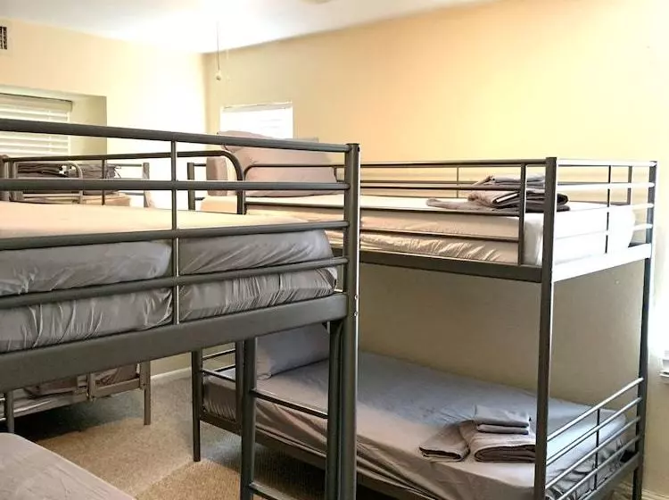 Hostel Brazilian   Calle Ocho