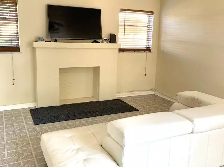 Hostel Brazilian   Calle Ocho