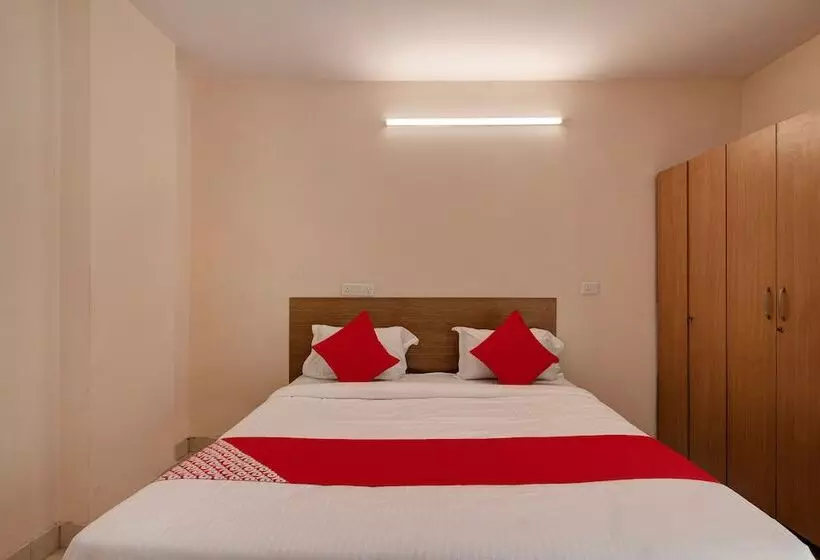 Hotelli Oyo 45978 Madhu Nest