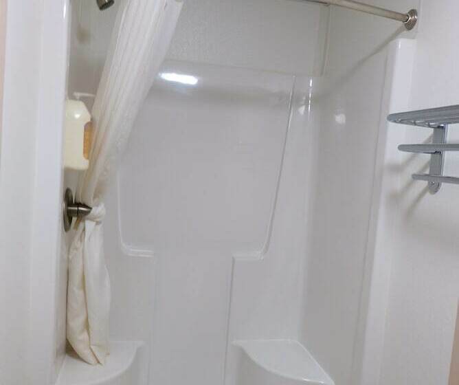 酒店 Target Hospitality   Orla South Lodge