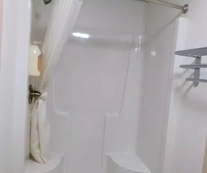 Hotelli Target Hospitality   Orla South Lodge