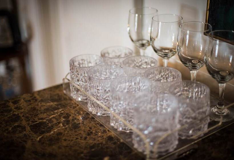 Love Lane Bed & Breakfast