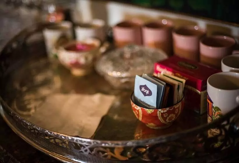 Love Lane Bed & Breakfast