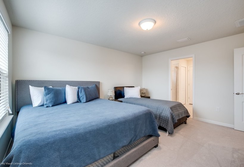 Misty Oak Circle Villa Solterra