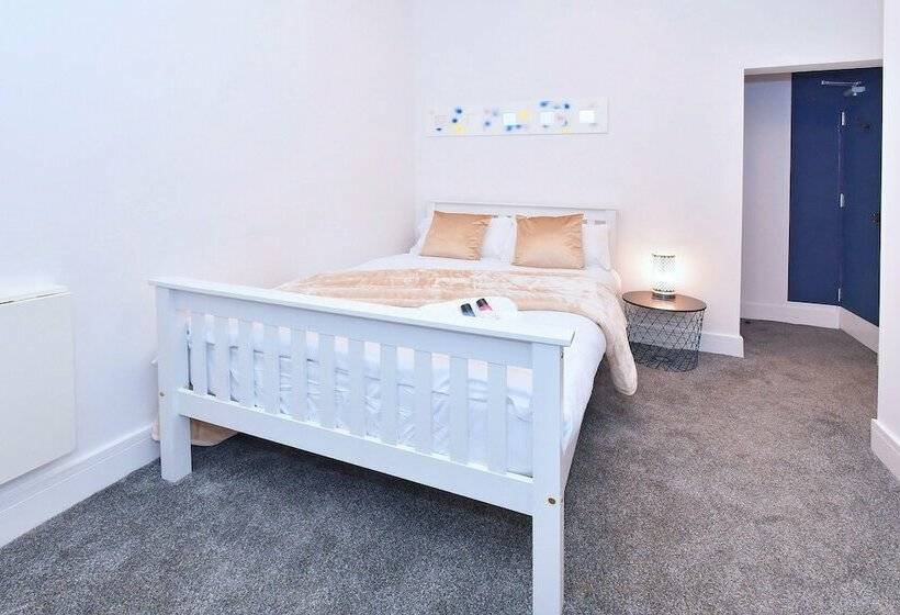 פנסיון Townhouse @ Henry Street Crewe