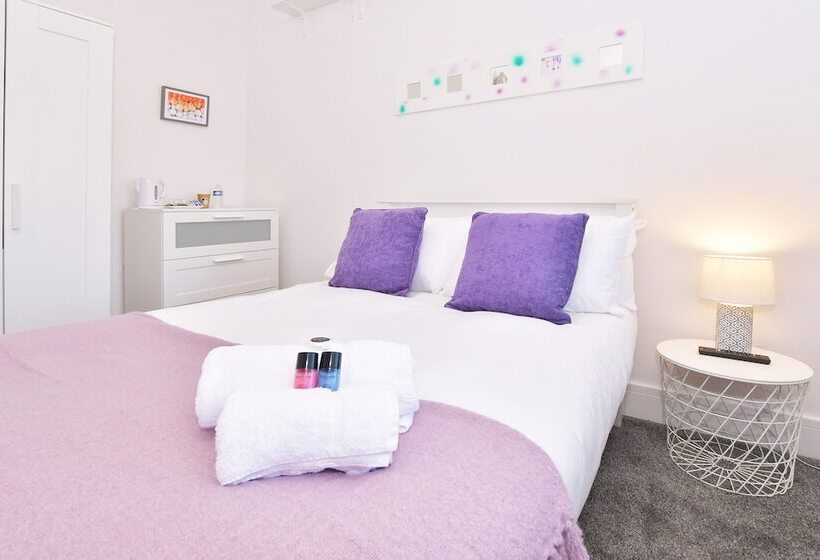 פנסיון Townhouse @ Henry Street Crewe