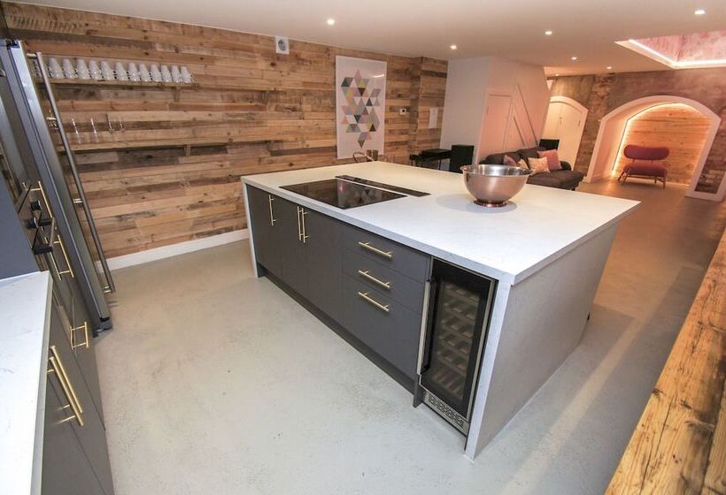 Steine House Central By Brighton Holiday Lets