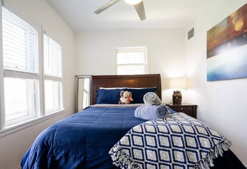 The Grand Berkley Experience Near Tennyson Street