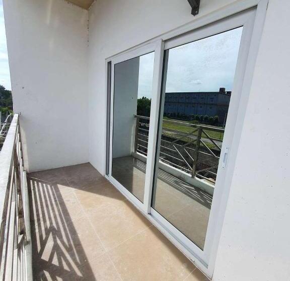 Szálloda Kandi Palace