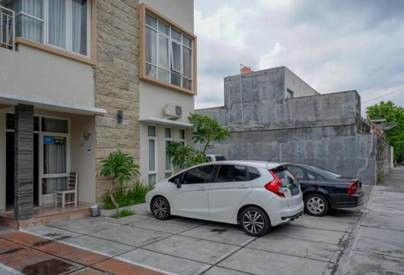 בית מלון כפרי Koolkost @ Jalan Damai