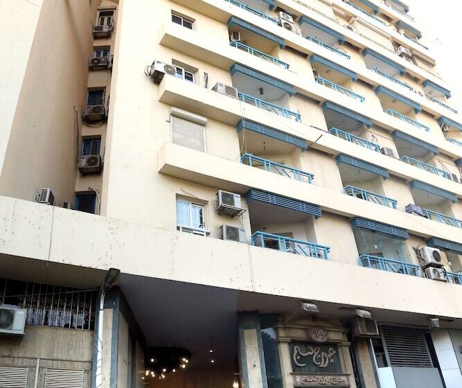 Grand Nile Royal Hotel At Nile Plaza