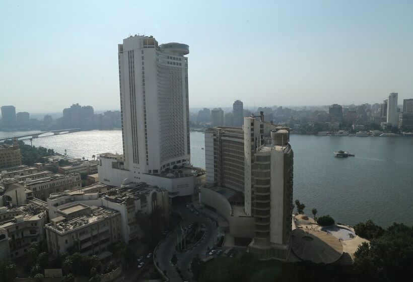 Grand Nile Royal Hotel At Nile Plaza