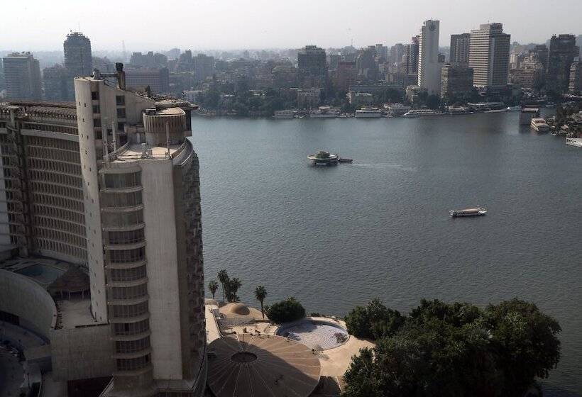 Grand Nile Royal Hotel At Nile Plaza