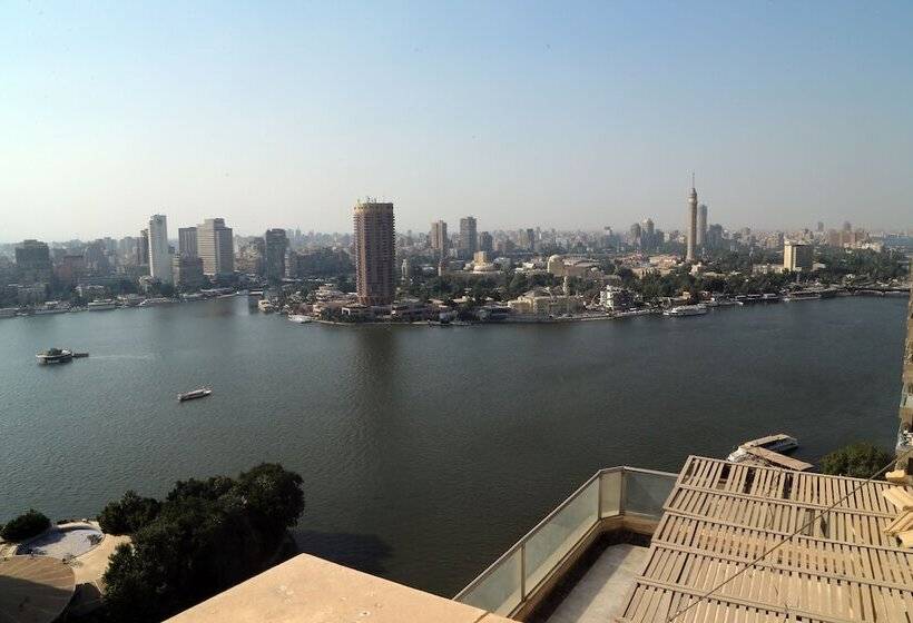 Grand Nile Royal Hotel At Nile Plaza