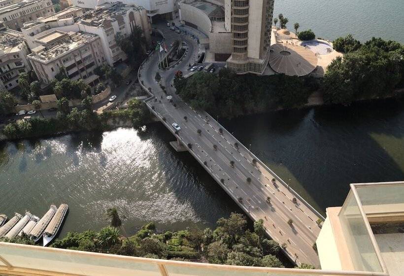 Grand Nile Royal Hotel At Nile Plaza