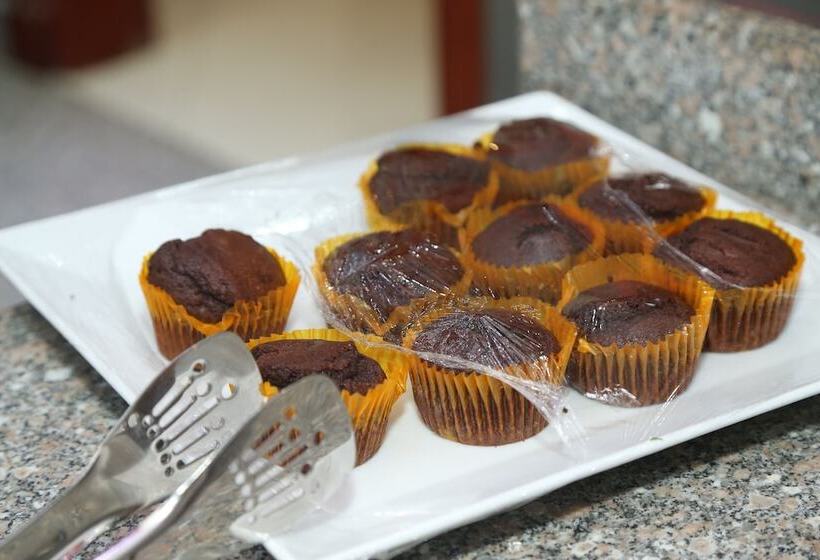 Grand Nile Royal Hotel At Nile Plaza