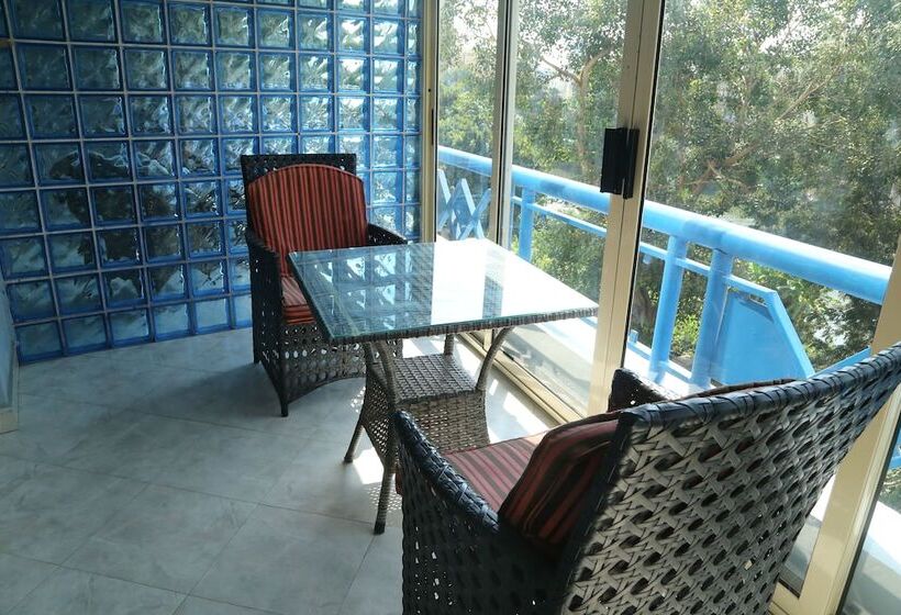 Grand Nile Royal Hotel At Nile Plaza