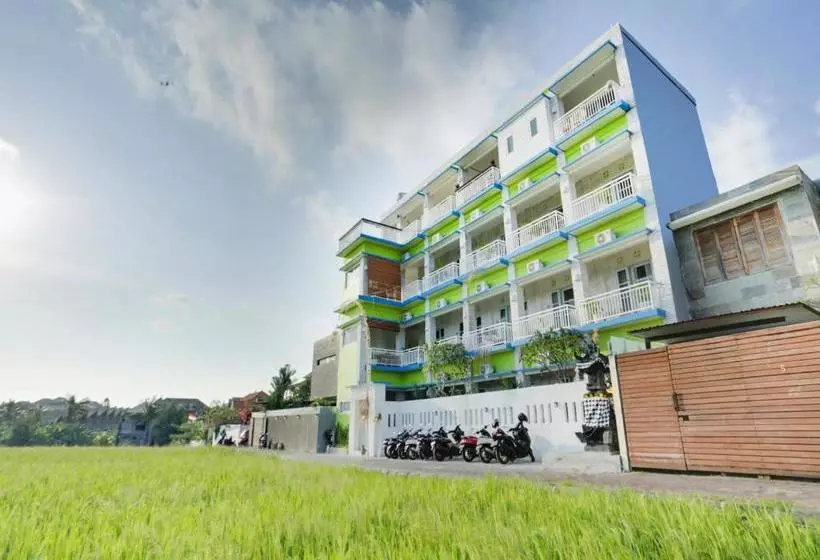 ホテル Pondok Ayu Santorini