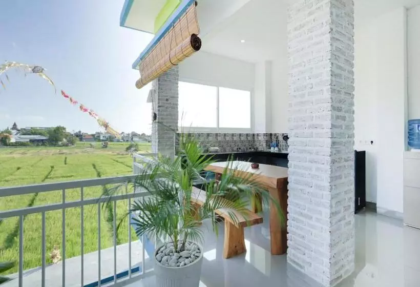 ホテル Pondok Ayu Santorini