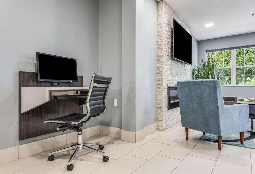 Отель Quality Inn Owatonna Near Medical Center