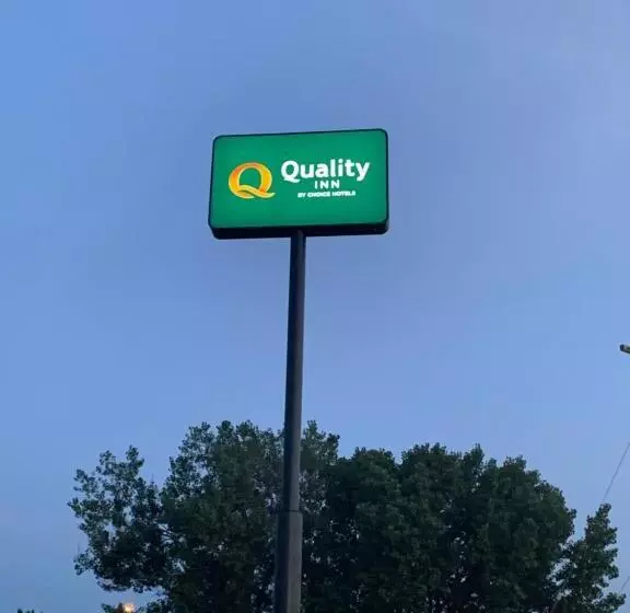 ホテル Quality Inn Owatonna Near Medical Center