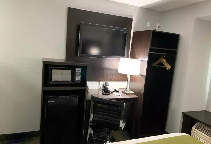 ホテル Quality Inn Owatonna Near Medical Center