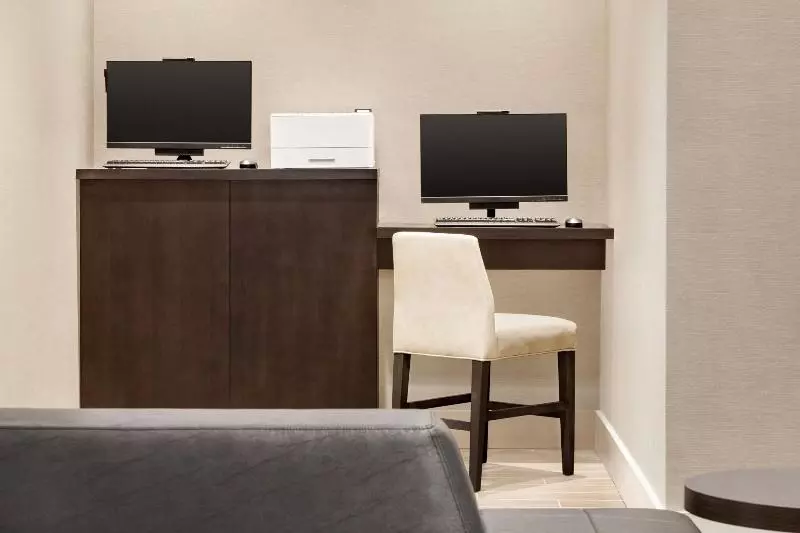 هتل Residence Inn By Marriott New York Jfk Airport